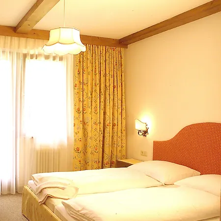 فندق مبيت وإفطار غارني فييزهوف 3*