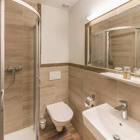 住宿加早餐酒店 格尼维斯酒店 劳里斯