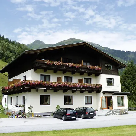 Garni Wieshof Bed & Breakfast 3*