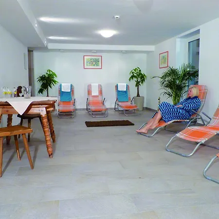 Bed & Breakfast Garni Wieshof 3*